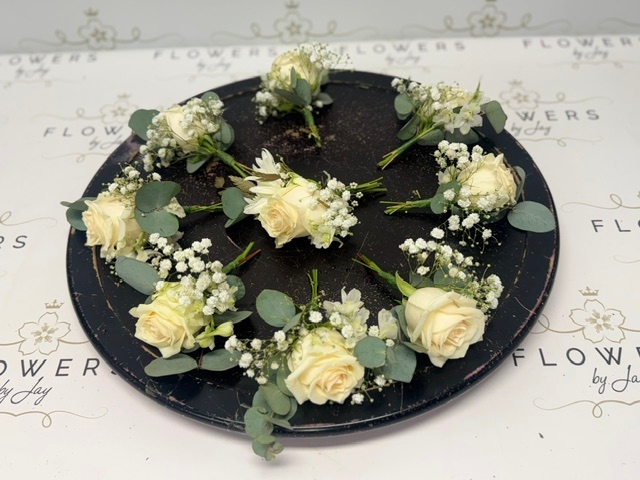 Cream Rose Buttonhole (Gyp)