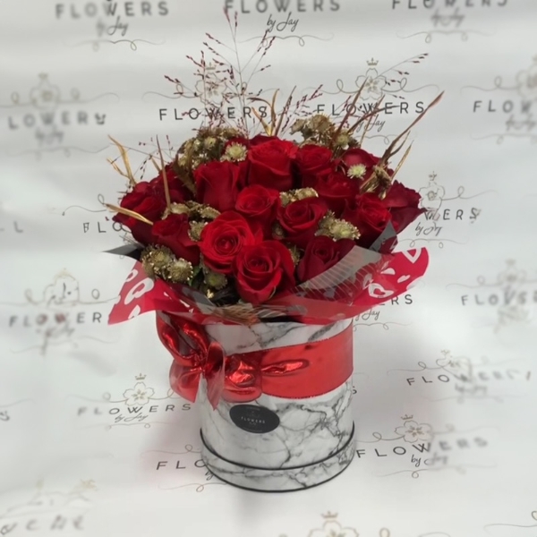 Marble Red Roses Hatbox