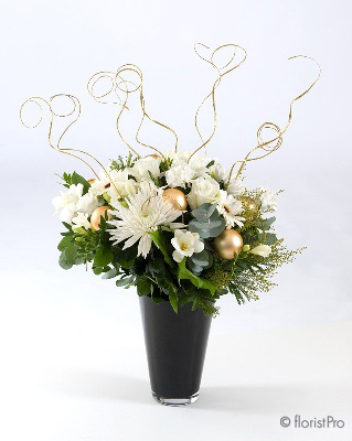 White Christmas in Festive Tin Jug