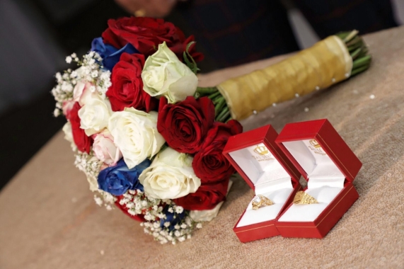 Bridal Mixed Dome BQ