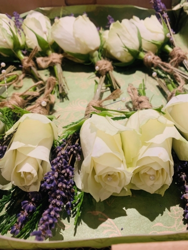 Cream Rose, Leaf & Lav BH