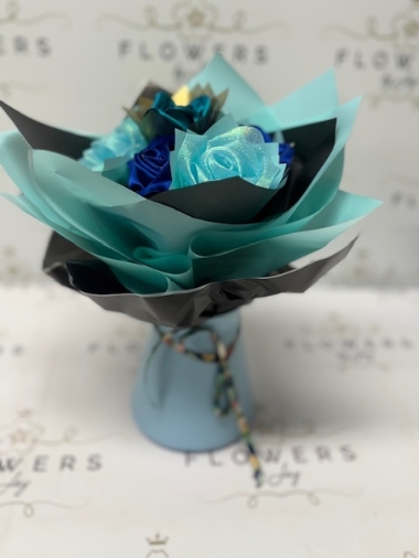 Forever Roses Bouquet Rehya Blues