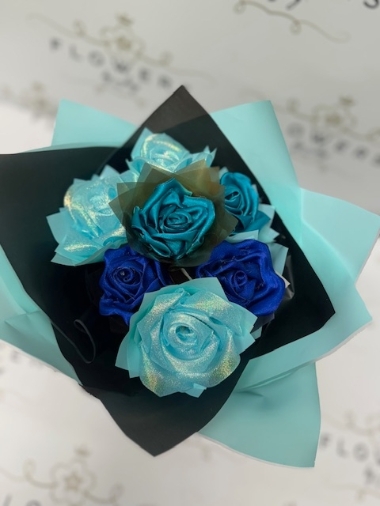 Forever Roses Bouquet Rehya Blues