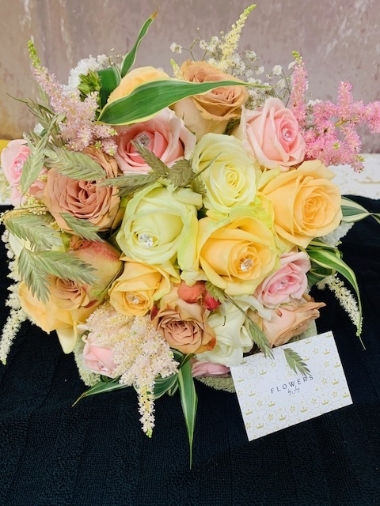 Bridal Pastels Dome BQ