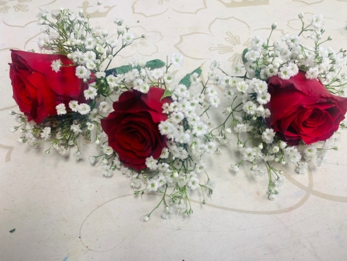 Red Rose, Leaf & Gyp BH