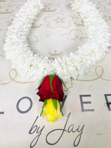 White Chrys & Rose Drop