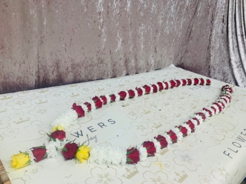 White Chrys ,  Red Roses & Drop